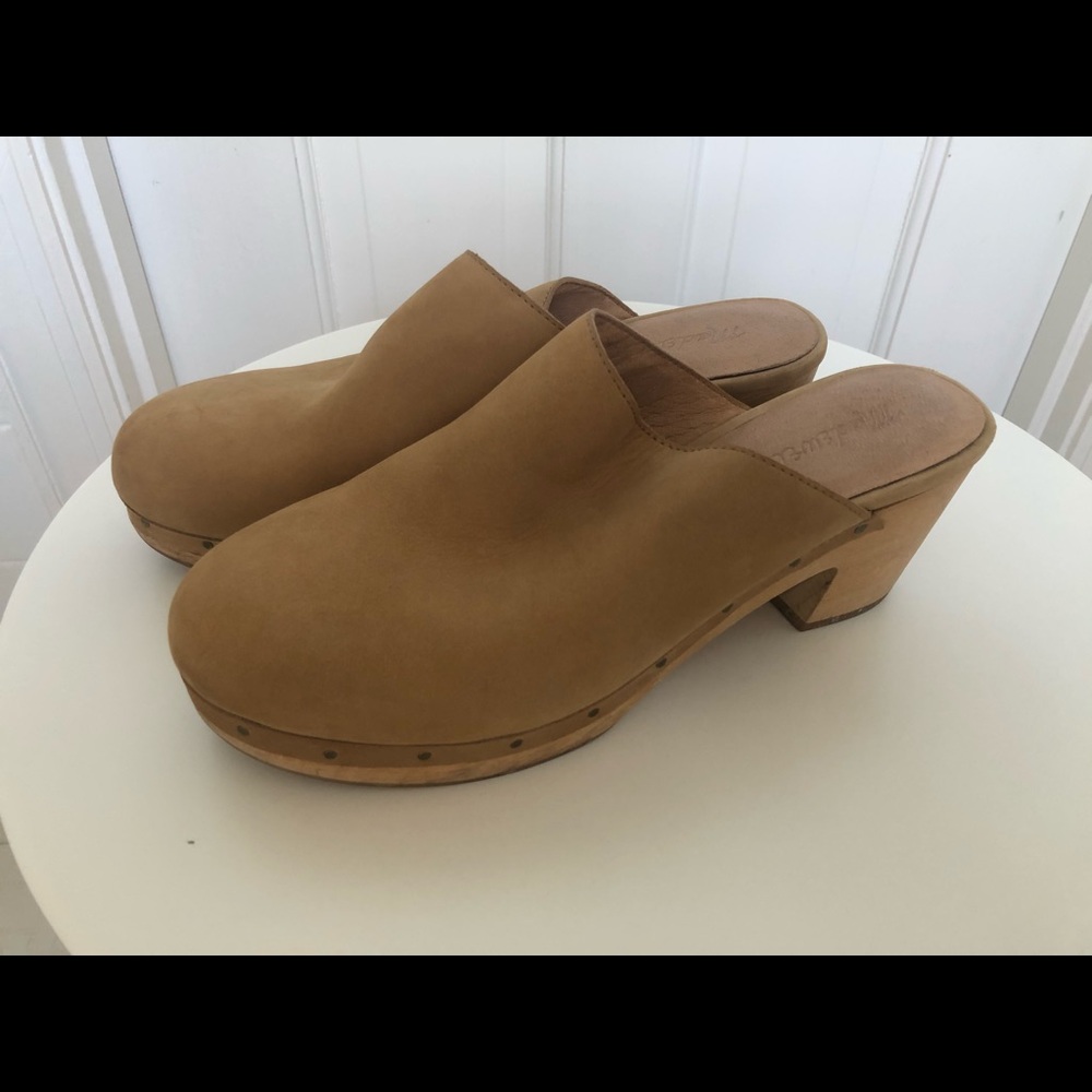 Madewell Ayanna Clogs.